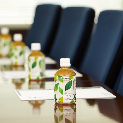 おもてなし用緑茶　２８０ｍｌ　７２本※