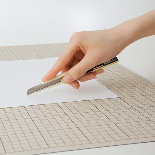 Ａ型カッター　Ａ－３００Ｒ