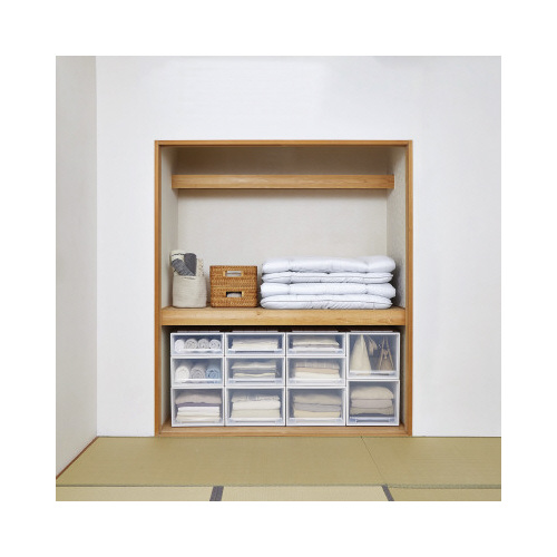 フィッツケース　奥行７４ｃｍー幅４４ｃｍ　Ｍ　ＷＣ