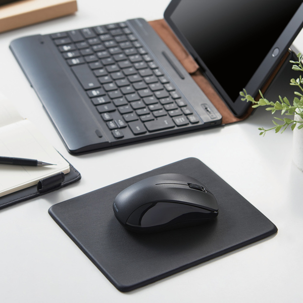 マウス/Bluetooth/IR LED/3ボタン/Mサイズ/抗菌/静音/ブラック