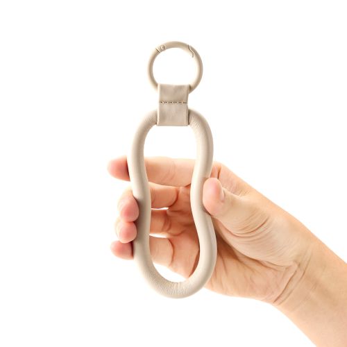 スマホハンドストラップ/ストラップホールシート付属(2枚)/合成皮革リング/&me/グレージュ