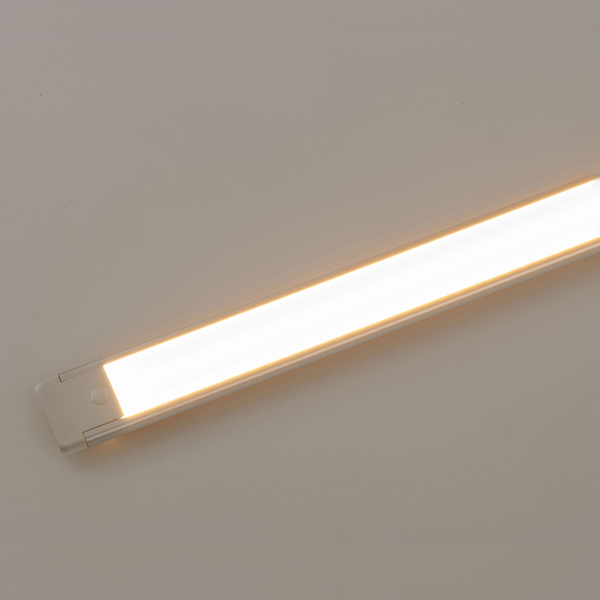 LED多目的灯 USB非接触（電球色相当）