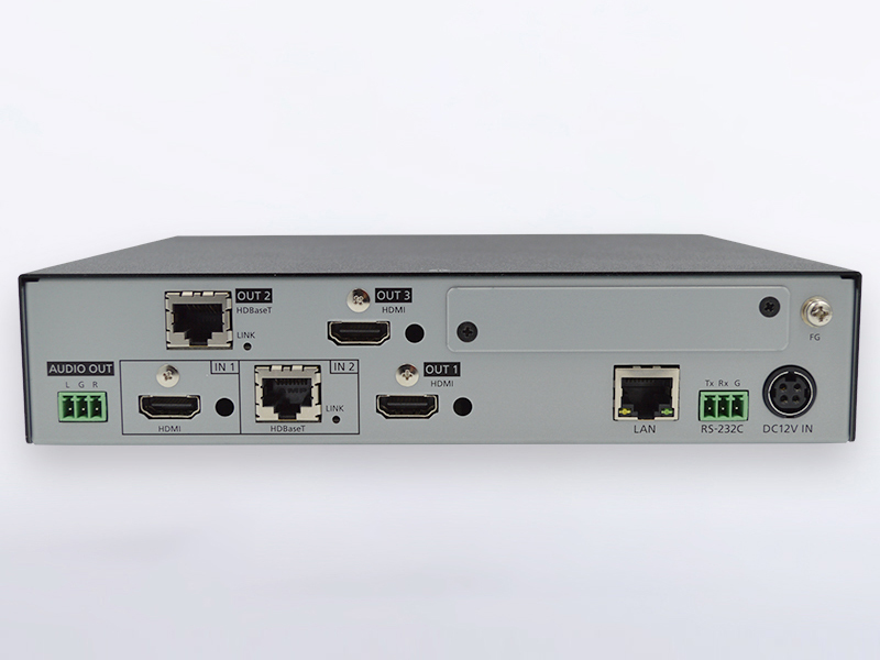 4K60、HDCP2.2対応2入力3分配出力ツイストペアケーブル延長器