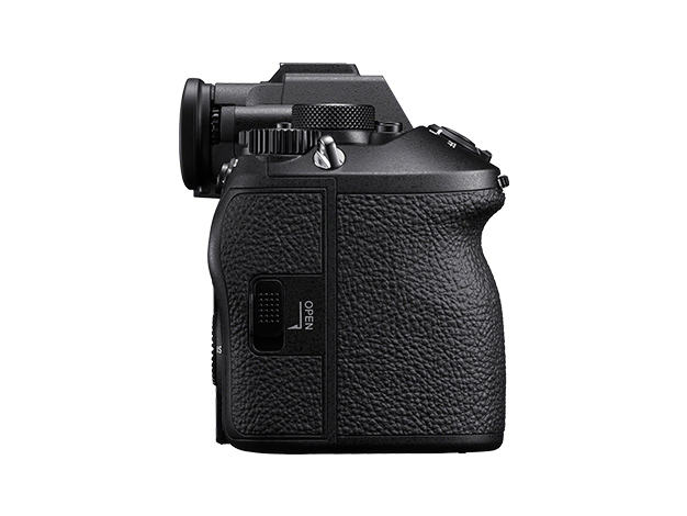 デジタル一眼カメラ α9 III ボディ