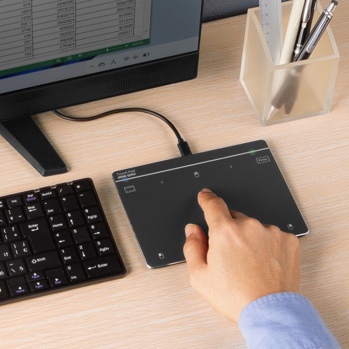 有線タッチパッド