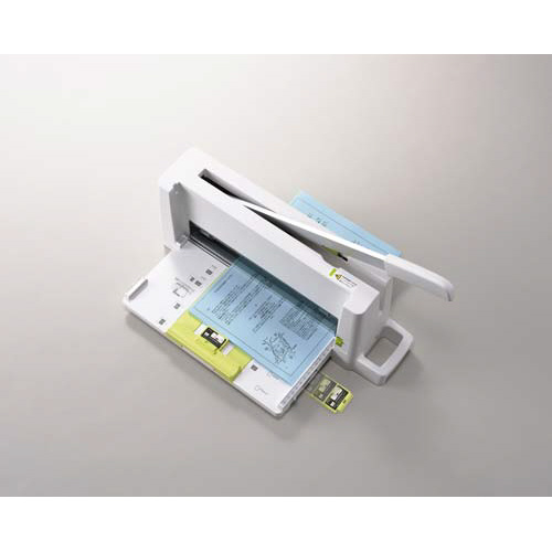 コンパクト断裁機ＰＫ－２１３　裁断枚数６０枚