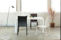 ブライトスタッキングチェア（ブラック）４脚入