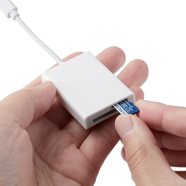 Lightningカードリーダー/SD+microSD対応/USB Type-C変換アダプタ付属/ケーブル7cm/ホワイト