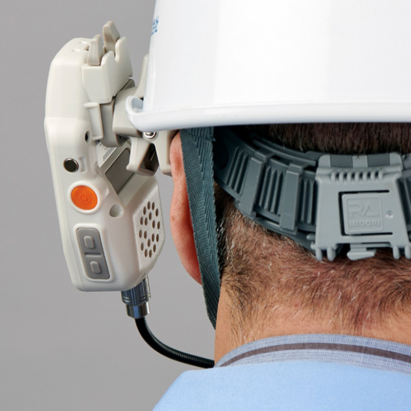 ヘルメット直付けヘッドセット型特定小電力トランシーバー