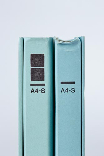 フラットファイル樹脂とじ具　Ａ４縦　青　１０冊