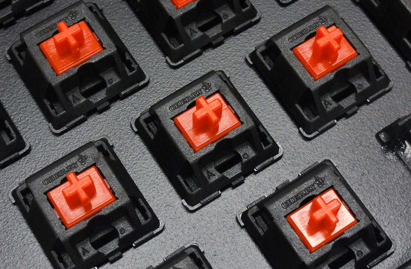 Majestouch + テンキーレス SGK 赤軸 日本語配列