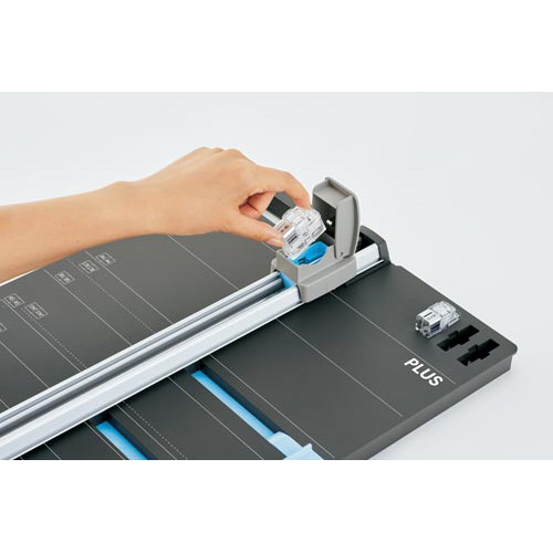 裁断機　スライドカッター　ハンブンコ　Ａ３　３台