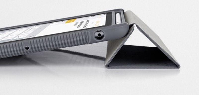 iPad 第7～9世代用 衝撃軽減スリムケース