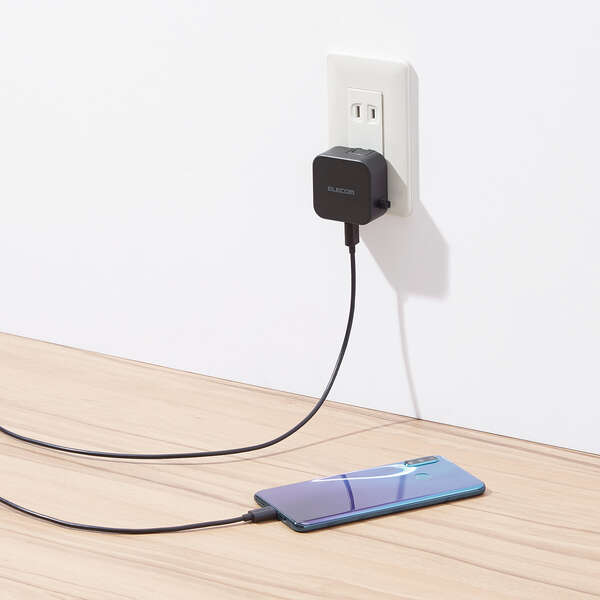 AC充電器/スマホ・タブレット用/2.4A出力/Type-C/USB-C/ケーブル同梱/1.5m/USB-Aメス1ポート/おまかせ充電搭載/ブラック