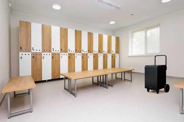 大型除湿機 ブラック