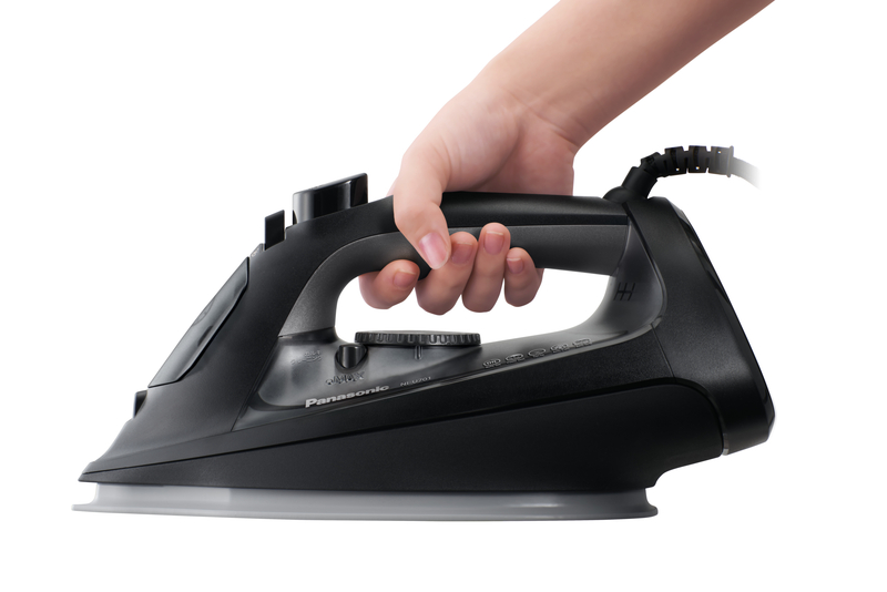 スチームアイロン （ブラック）
