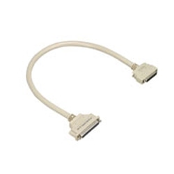 50ピンミニチュアリボン→37ピンD-SUB変換シールドケーブル(モールドタイプ、0.5m)