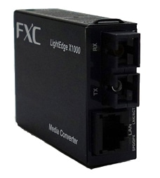 100BASE-TX to 100BASE-FX （シングルモード SCコネクタ 15Km） 2芯型リピータ・マイクロメディアコンバータ+同製品SB5バンドル