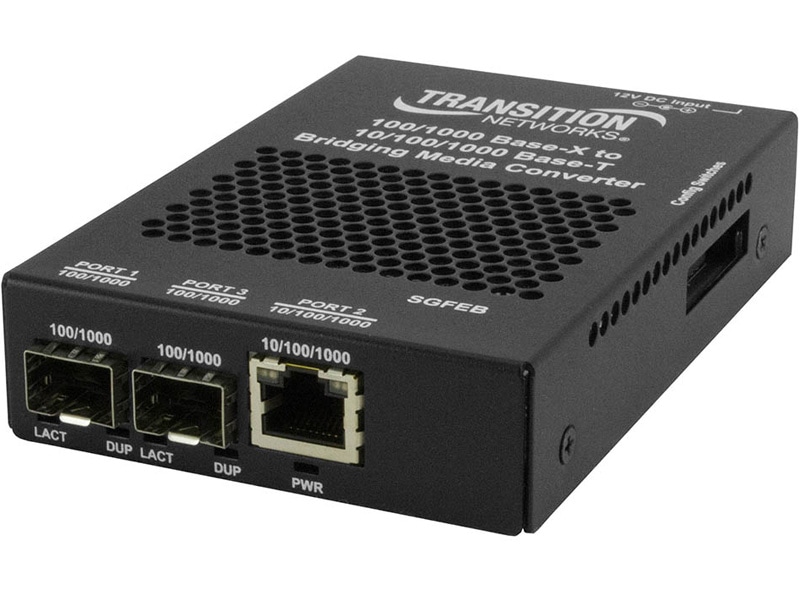 10/100/1000Base-T/(2) SFP 空きスロット