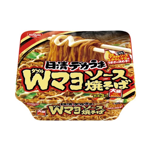 日清デカうま　Ｗマヨソース焼そば　１５３ｇ※