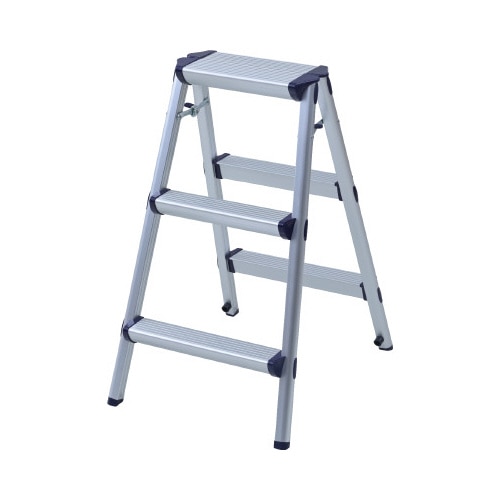 樹脂取っ手付きで開け閉め簡単　アルミ踏み台３段