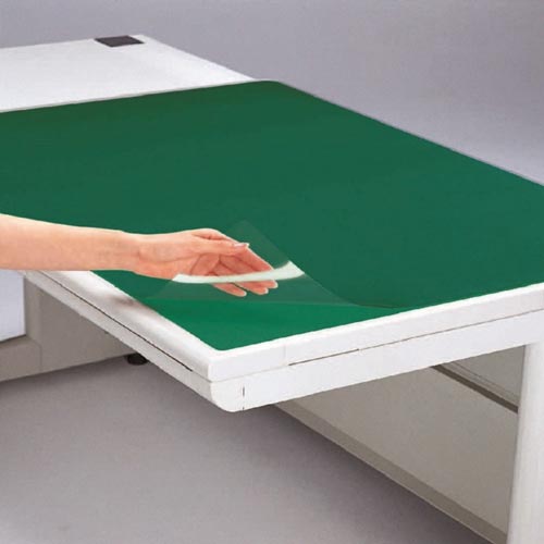 塩ビデスクマットエコノミー　１０４５×７１５ｍｍ