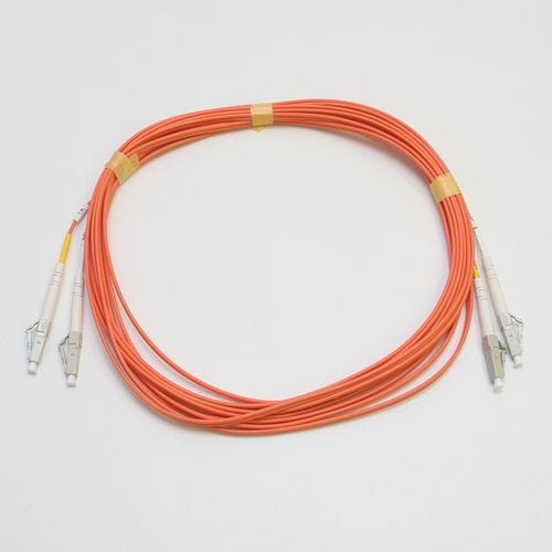 マルチモード光パッチコード GI62.5 2芯メガネ LC-LC 7m 橙色