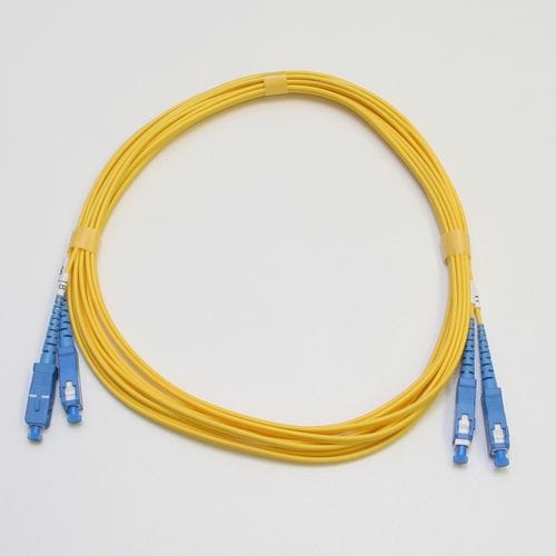 シングルモード光パッチコード 2芯メガネ SC-SC 1.5m 黄色