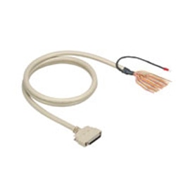 片端50ピンミニチュアリボンコネクタ付シールドケーブル(モールドタイプ、3m)