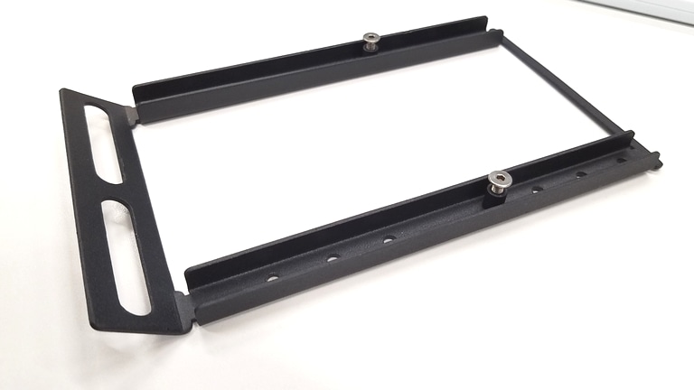 みらいスクールステーション メディアボックス2用取り付け金具