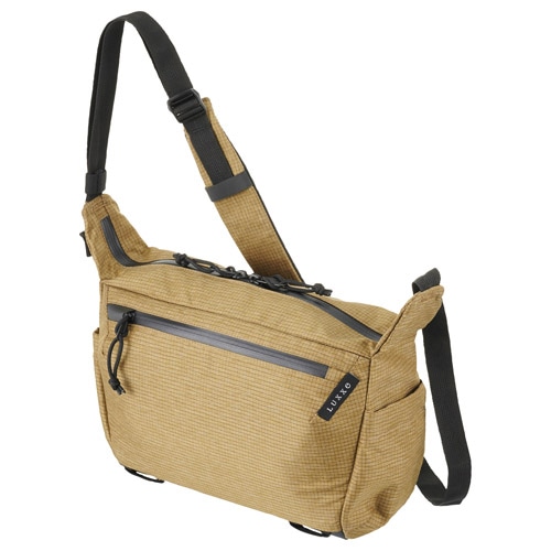 LUXXe（ラグゼ） グリッド ライトショルダーバッグ S カメラバッグ コヨーテ