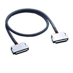 68ピンハーフピッチケーブル(2.0m)