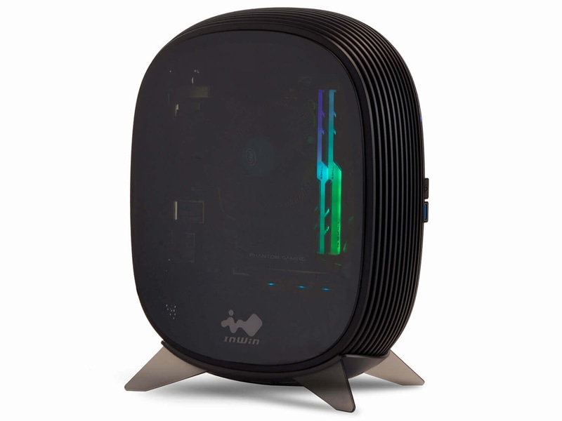 200W 80OPLUS GOLD電源内蔵されたMini-ITX向けケース