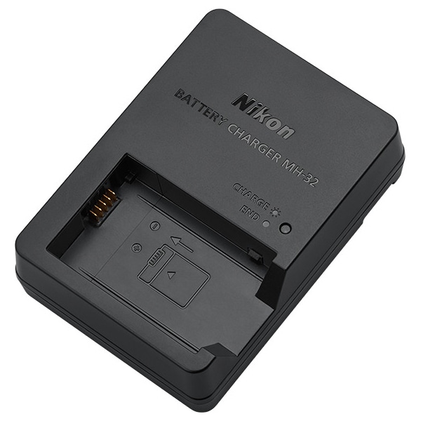 バッテリーチャージャー