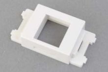 コンセント取付ガイドチップ（タテ取付用）シロ