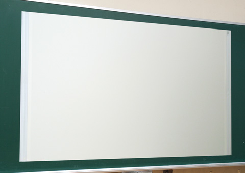 マグネットスクリーン 手巻収納タイプ/74型NTSC相当