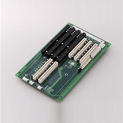 6スロットISA/PCI バックプレーン (2 ISA、PCI、1 PICMG/PCI、1 PICMGスロット搭載)