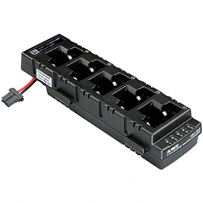 5連急速充電スタンド