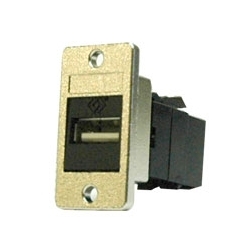 USBパネルマウント・アダプタ黒 MOQ10