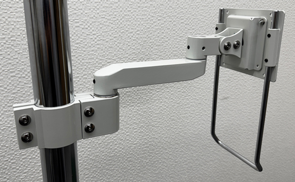 液晶モニタ、液晶テレビ用VESA対応取手付きポールクランプ式アームφ50(水平アーム 165mm×1本)