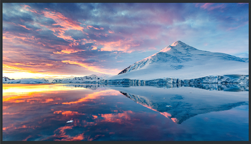 43型4K液晶エントリーディスプレイ/3840×2160/HDMI、ミニD-sub 15ピン/スピーカー：あり