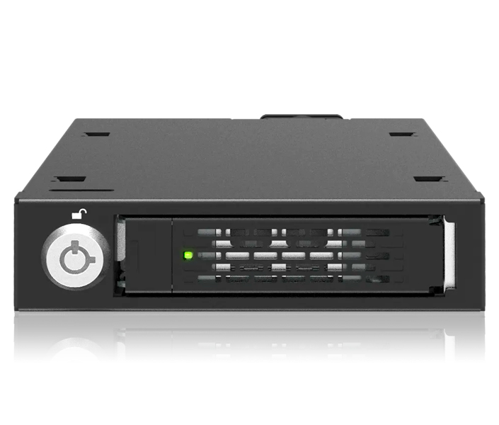 2.5インチ U.2/U.3 NVMe SSD搭載用リムーバブルケース 3.5インチベイサイズ PCIe 5.0対応